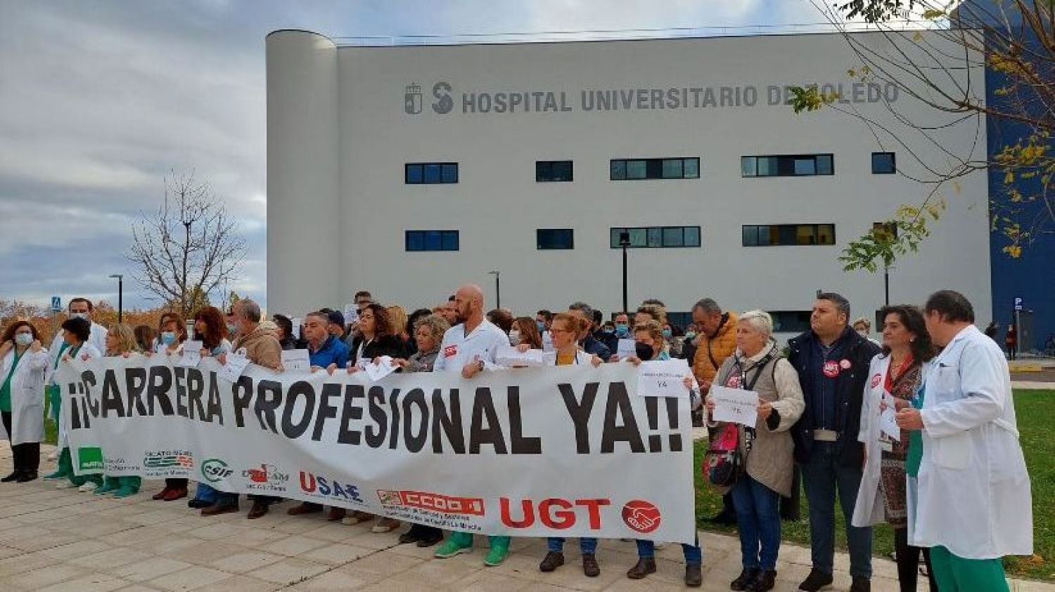 Un momento de la huelga de dos horas en el SESCAM.