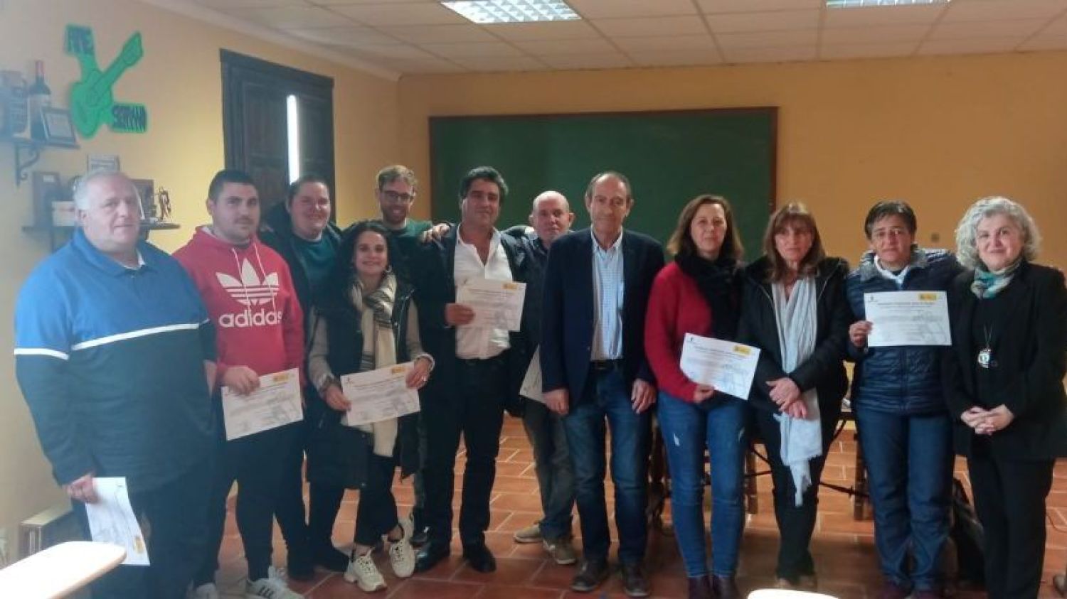 Entrega de los certificados de profesionalidad del Programa de Recualificación y Reciclaje Profesional (RECUAL), "Sierra de Yeste".