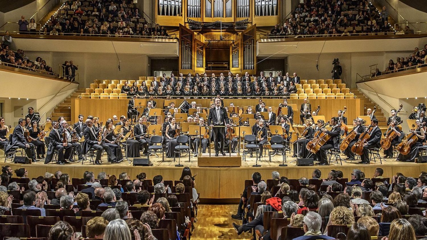 La Orquesta Sinfónica y Coro de RTVE,