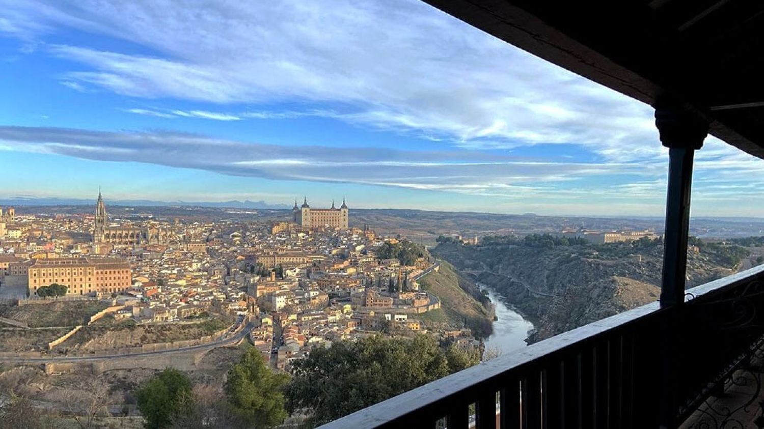 Vista de Toledo desde el Parador Nacional de Turismo.