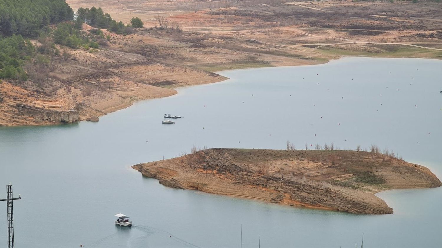 Embalse de Entrepeñas.