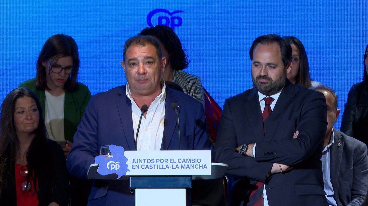 El alcalde de Gálvez, Manuel Fernández, y el candidato del PP a la Presidencia de CLM, Paco Núñez.